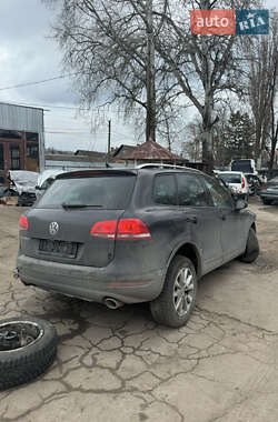 Позашляховик / Кросовер Volkswagen Touareg 2012 в Хмельницькому