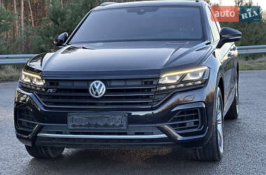 Внедорожник / Кроссовер Volkswagen Touareg 2018 в Ковеле