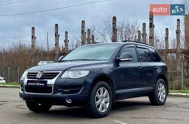 Позашляховик / Кросовер Volkswagen Touareg 2008 в Миколаєві