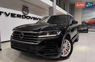 Внедорожник / Кроссовер Volkswagen Touareg 2020 в Одессе