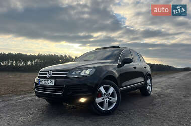 Внедорожник / Кроссовер Volkswagen Touareg 2014 в Кременце