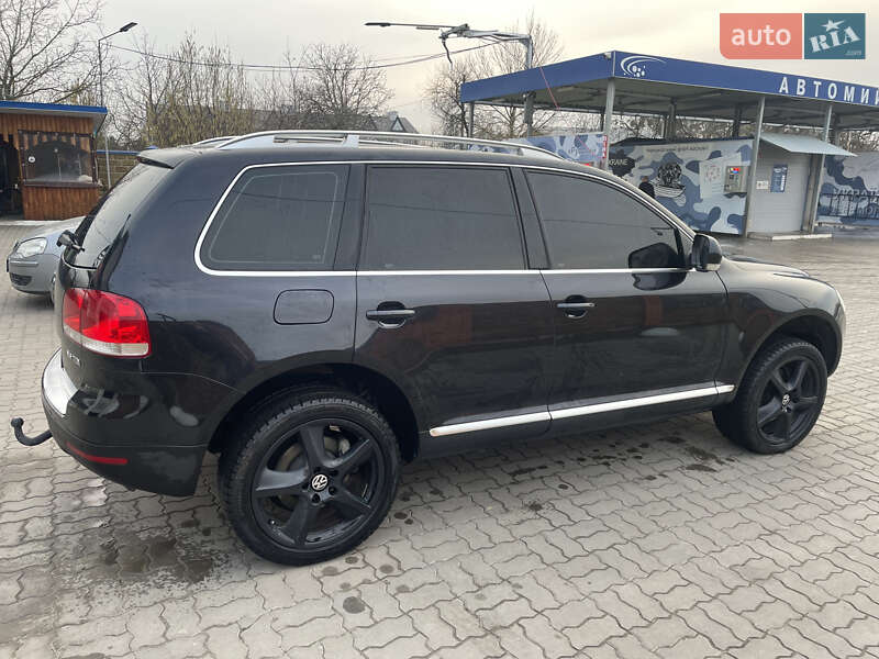 Позашляховик / Кросовер Volkswagen Touareg 2006 в Володимирі