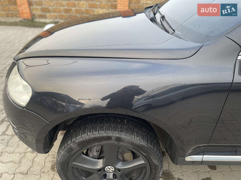 Позашляховик / Кросовер Volkswagen Touareg 2006 в Володимирі
