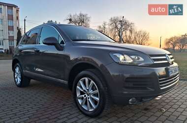 Позашляховик / Кросовер Volkswagen Touareg 2012 в Луцьку