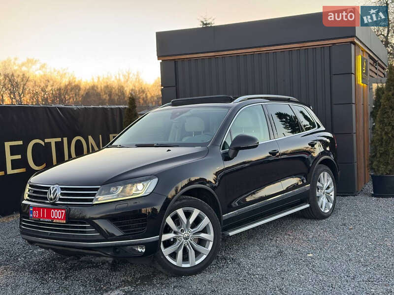 Внедорожник / Кроссовер Volkswagen Touareg 2017 в Дрогобыче