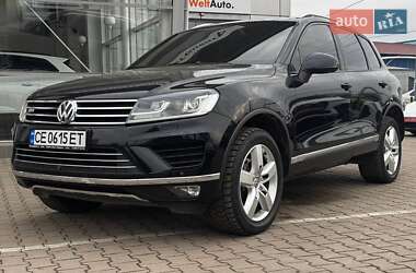 Внедорожник / Кроссовер Volkswagen Touareg 2015 в Черновцах