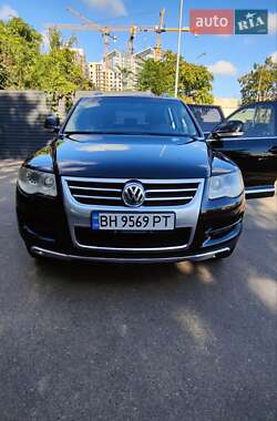 Внедорожник / Кроссовер Volkswagen Touareg 2008 в Одессе