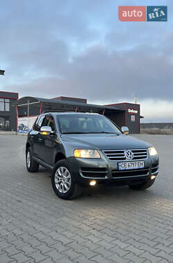 Позашляховик / Кросовер Volkswagen Touareg 2004 в Чернівцях