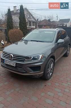 Позашляховик / Кросовер Volkswagen Touareg 2014 в Вінниці