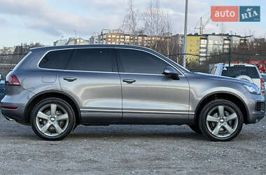 Позашляховик / Кросовер Volkswagen Touareg 2011 в Тернополі