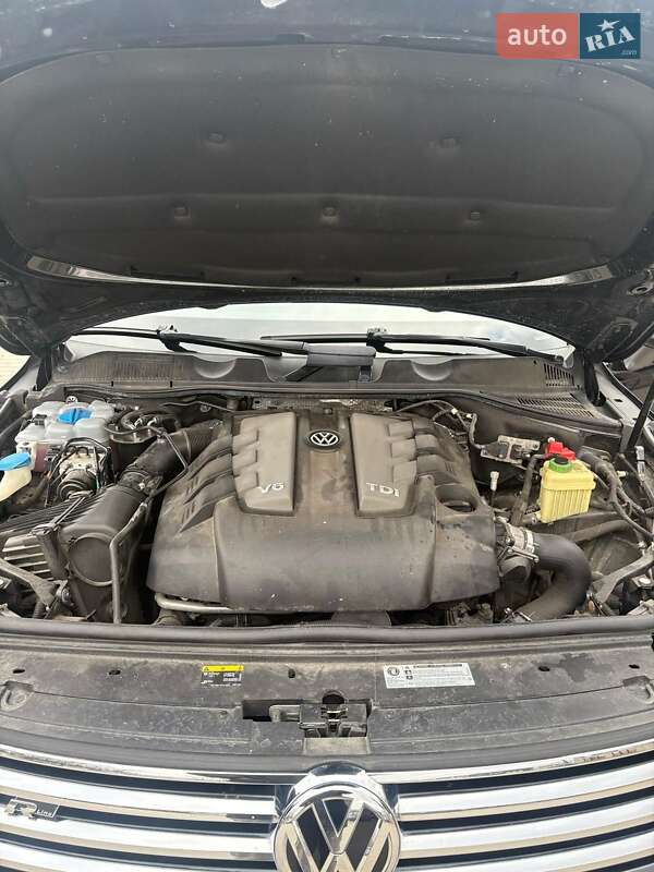 Позашляховик / Кросовер Volkswagen Touareg 2017 в Самборі фото 17 Позашляховик / Кросовер Volkswagen Touareg 2017 в Самборі