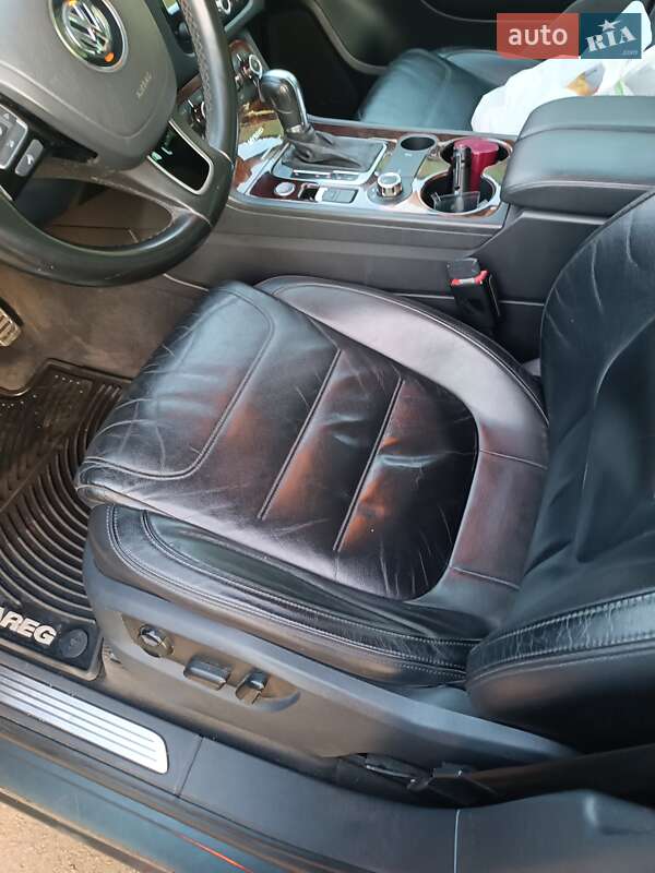 Внедорожник / Кроссовер Volkswagen Touareg 2011 в Новомиргороде фото 7 Внедорожник / Кроссовер Volkswagen Touareg 2011 в Новомиргороде