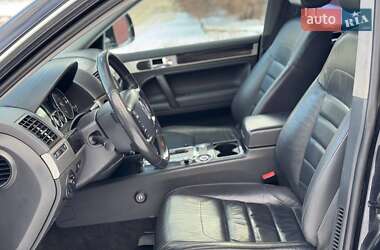 Внедорожник / Кроссовер Volkswagen Touareg 2008 в Вараше