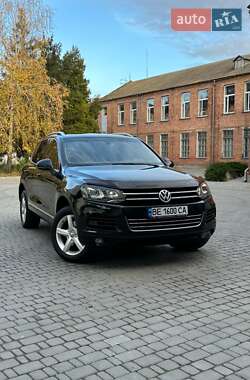 Позашляховик / Кросовер Volkswagen Touareg 2013 в Первомайську