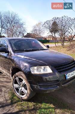 Позашляховик / Кросовер Volkswagen Touareg 2004 в Краснограді