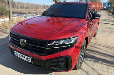 Внедорожник / Кроссовер Volkswagen Touareg 2023 в 