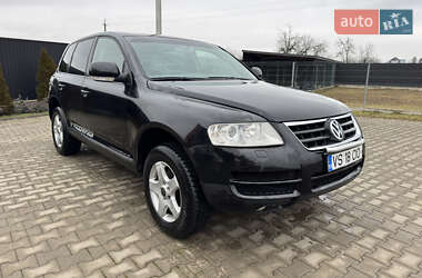 Внедорожник / Кроссовер Volkswagen Touareg 2005 в Мамалыге