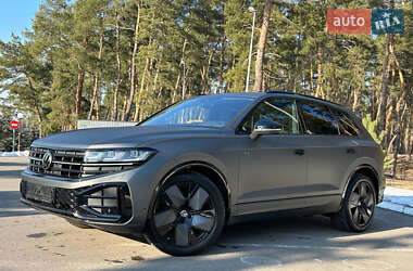 Позашляховик / Кросовер Volkswagen Touareg 2024 в Києві