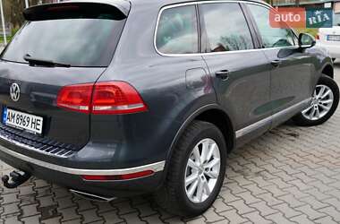 Позашляховик / Кросовер Volkswagen Touareg 2015 в 