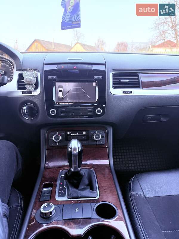 Позашляховик / Кросовер Volkswagen Touareg 2012 в Олександрії фото 18 Позашляховик / Кросовер Volkswagen Touareg 2012 в Олександрії