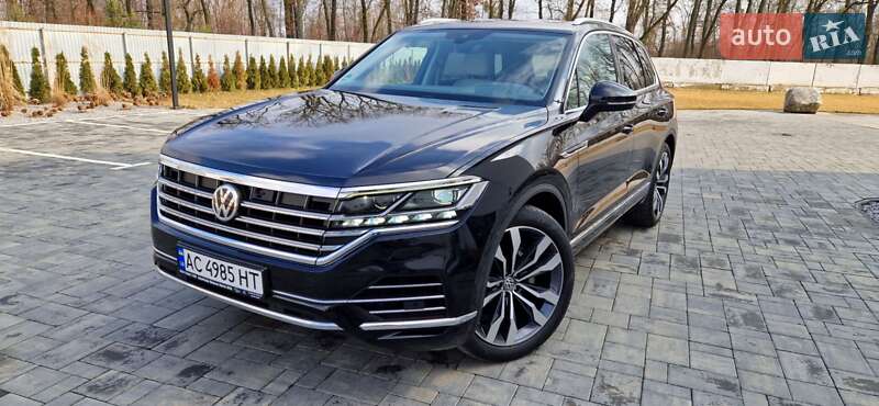 Внедорожник / Кроссовер Volkswagen Touareg 2018 в Луцке