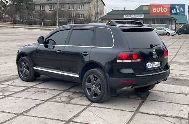 Внедорожник / Кроссовер Volkswagen Touareg 2008 в 