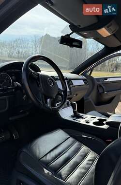 Внедорожник / Кроссовер Volkswagen Touareg 2013 в 