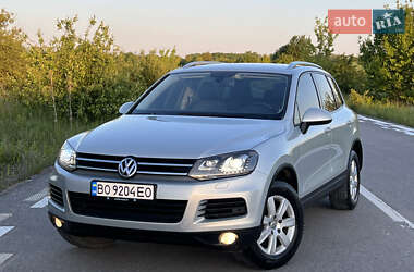 Внедорожник / Кроссовер Volkswagen Touareg 2013 в 
