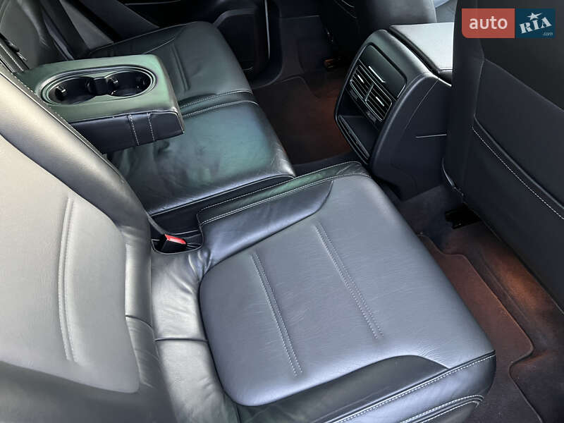 Позашляховик / Кросовер Volkswagen Touareg 2013 в Тернополі фото 99 Позашляховик / Кросовер Volkswagen Touareg 2013 в Тернополі