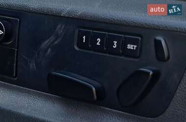 Внедорожник / Кроссовер Volkswagen Touareg 2006 в 