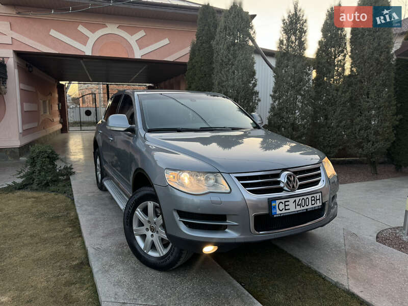 Внедорожник / Кроссовер Volkswagen Touareg 2007 в Черновцах