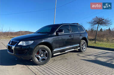 Позашляховик / Кросовер Volkswagen Touareg 2007 в Мукачевому