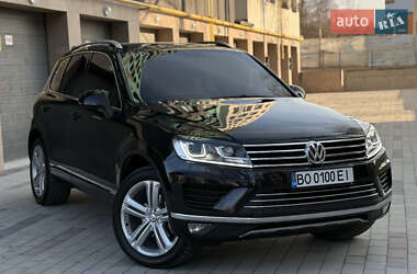 Внедорожник / Кроссовер Volkswagen Touareg 2014 в Тернополе