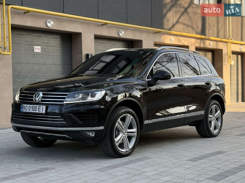 Позашляховик / Кросовер Volkswagen Touareg 2014 в Тернополі