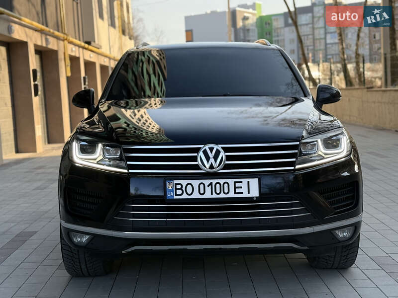 Позашляховик / Кросовер Volkswagen Touareg 2014 в Тернополі