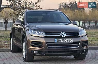 Внедорожник / Кроссовер Volkswagen Touareg 2010 в Шегинях