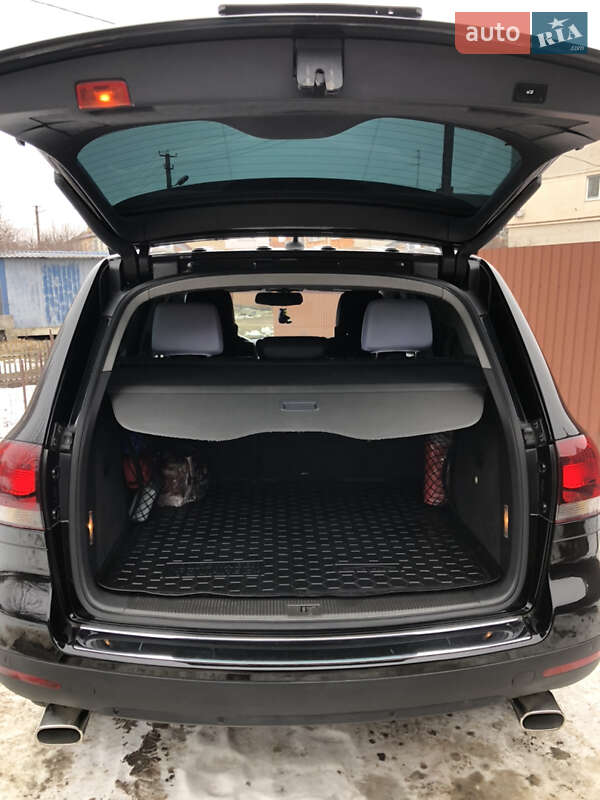 Позашляховик / Кросовер Volkswagen Touareg 2007 в Сумах