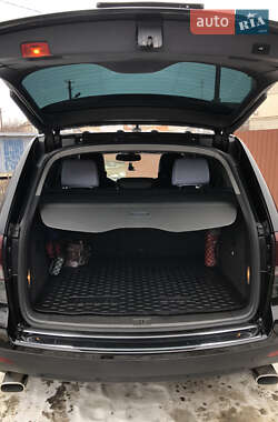 Внедорожник / Кроссовер Volkswagen Touareg 2007 в 