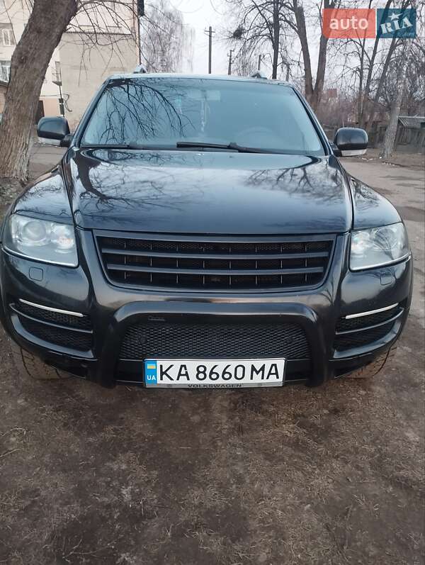 Внедорожник / Кроссовер Volkswagen Touareg 2006 в Звягеле