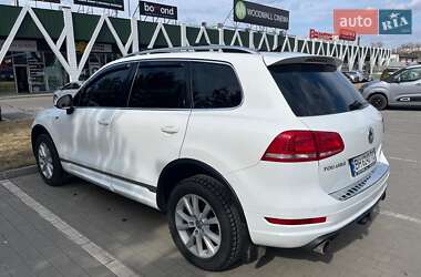 Позашляховик / Кросовер Volkswagen Touareg 2012 в Хмельницькому