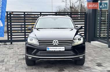 Внедорожник / Кроссовер Volkswagen Touareg 2017 в Ровно