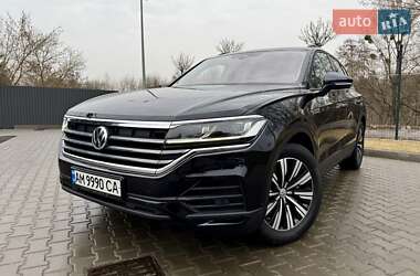 Внедорожник / Кроссовер Volkswagen Touareg 2019 в Житомире