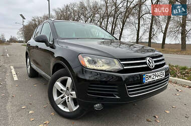 Внедорожник / Кроссовер Volkswagen Touareg 2012 в Киеве