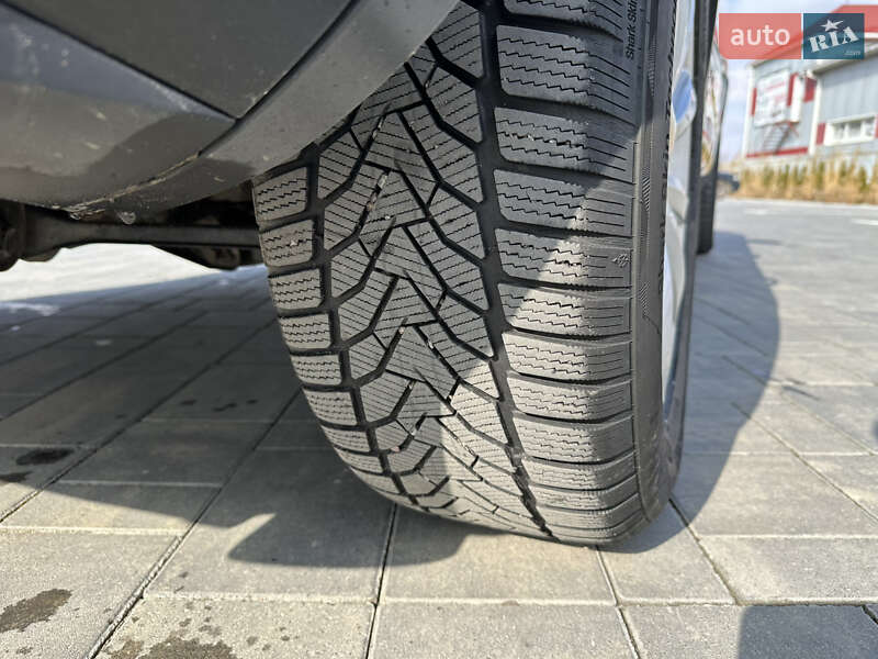 Внедорожник / Кроссовер Volkswagen Touareg 2012 в Луцке фото 24 Внедорожник / Кроссовер Volkswagen Touareg 2012 в Луцке