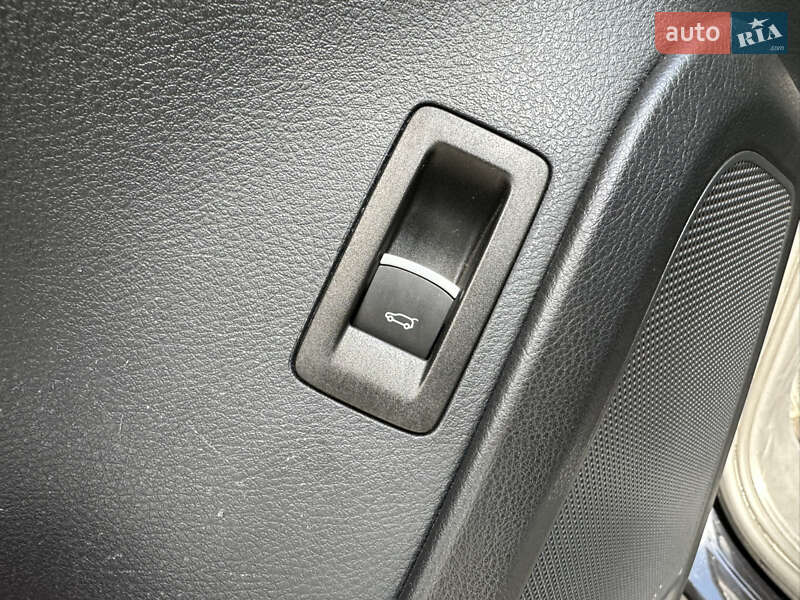 Внедорожник / Кроссовер Volkswagen Touareg 2012 в Луцке фото 27 Внедорожник / Кроссовер Volkswagen Touareg 2012 в Луцке