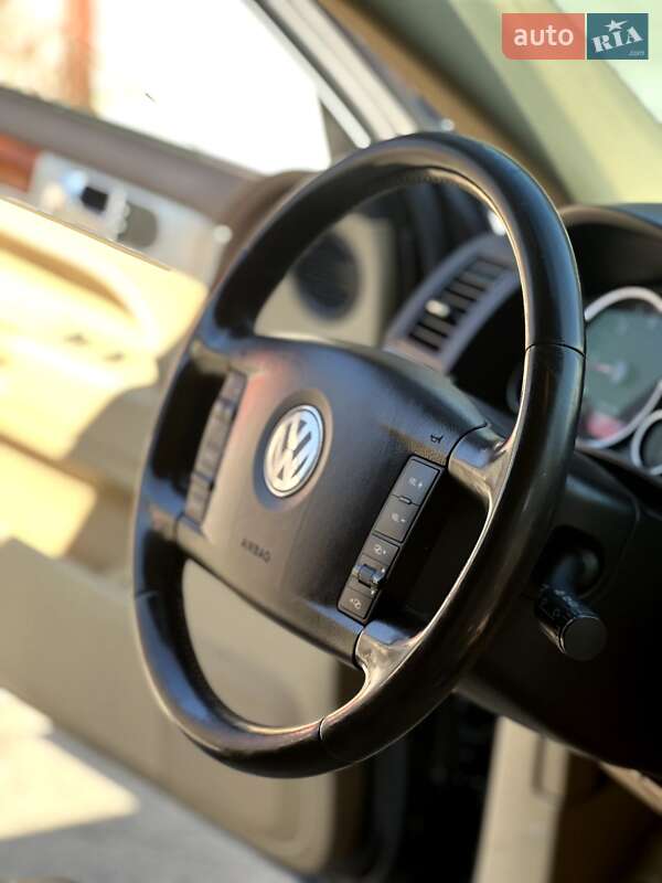 Позашляховик / Кросовер Volkswagen Touareg 2008 в Львові