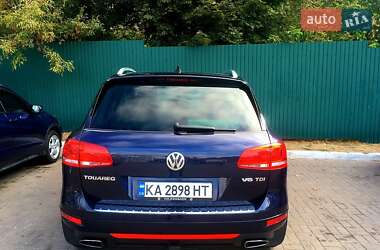 Внедорожник / Кроссовер Volkswagen Touareg 2012 в 