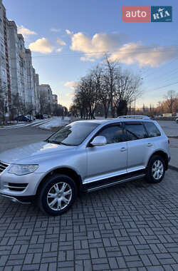 Позашляховик / Кросовер Volkswagen Touareg 2008 в 