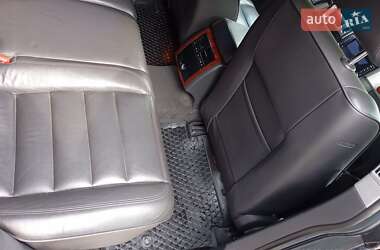 Внедорожник / Кроссовер Volkswagen Touareg 2005 в 