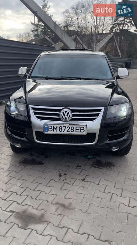 Внедорожник / Кроссовер Volkswagen Touareg 2007 в Сумах